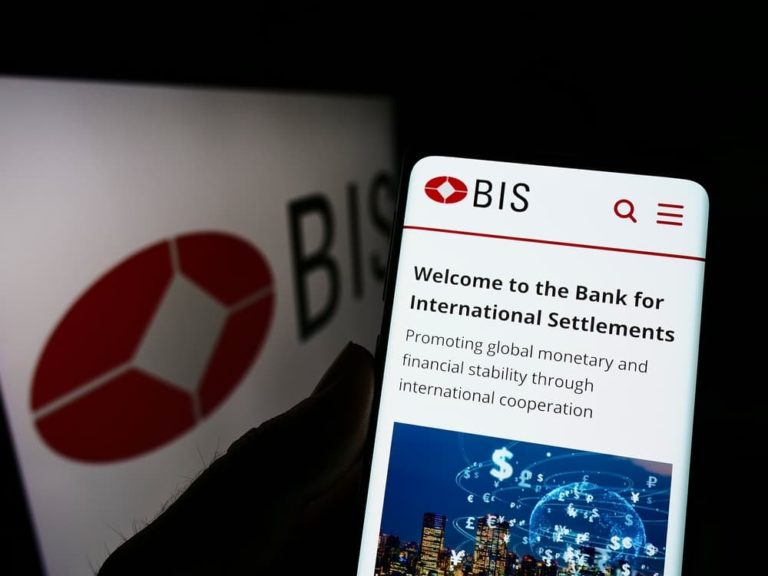 BIS Açıkladı: Bankalar En Çok Bu 7 Altcoin’den Alıyor!